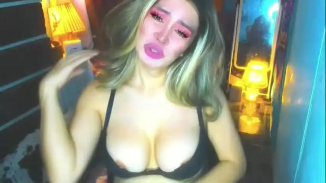 Image 10 of hotbabe_tanya Stream on Chaturbate on 1 month ago