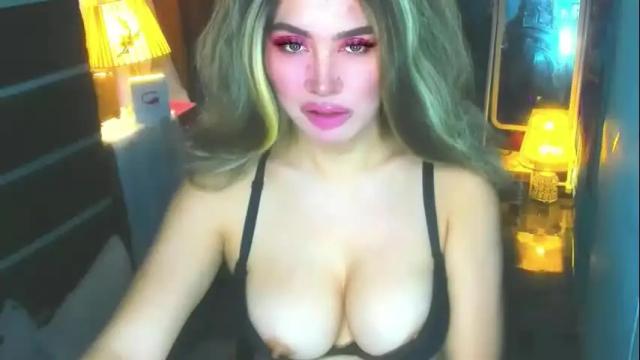 Image 2 of hotbabe_tanya Stream on Chaturbate on 23 days ago