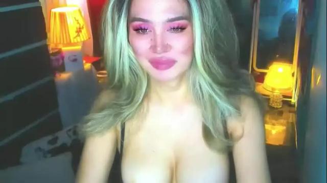 Image 2 of hotbabe_tanya Stream on Chaturbate on 12 days ago