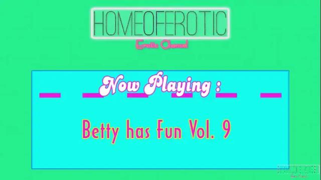 Image 4 of hotbettybellucci Stream on Chaturbate on 1 month ago