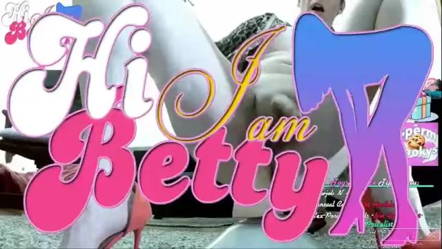 Image 10 of hotbettybellucci Stream on Chaturbate on 1 month ago