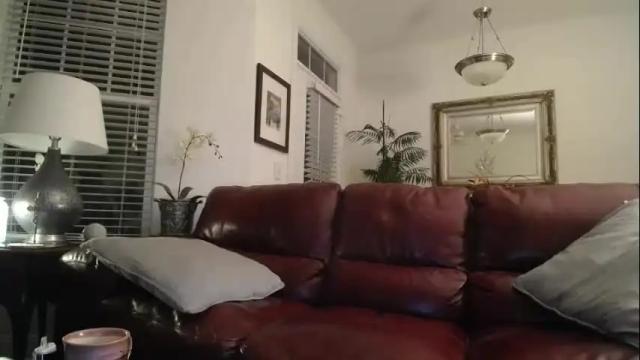 Image 6 of hotblondemilf1962 Stream on Chaturbate on 7 days ago