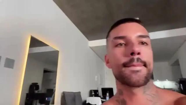 Image 7 of hotbraziliancouple69 Stream on Chaturbate on 13 months ago