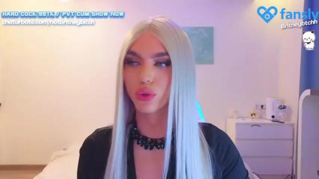 Image 2 of hotbritneybitch Stream on Chaturbate on 15 months ago