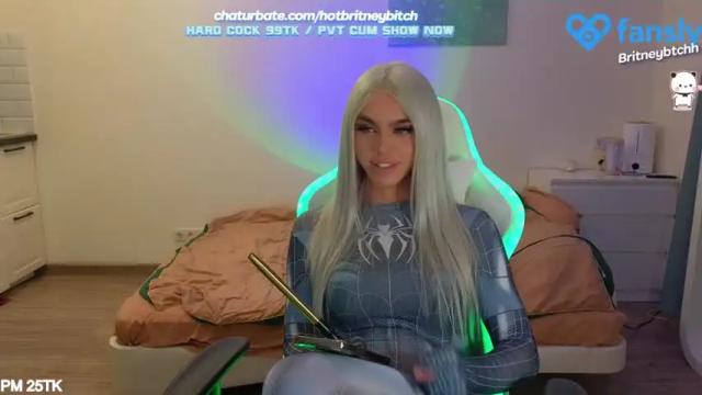 Image 6 of hotbritneybitch Stream on Chaturbate on 15 months ago