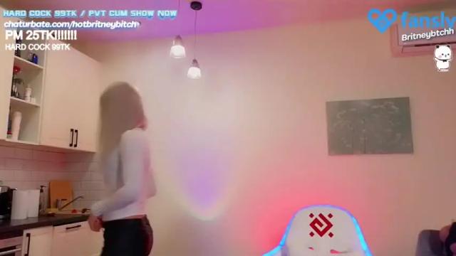 Image 2 of hotbritneybitch Stream on Chaturbate on 14 months ago