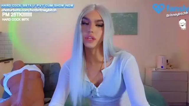 Image 11 of hotbritneybitch Stream on Chaturbate on 12 months ago