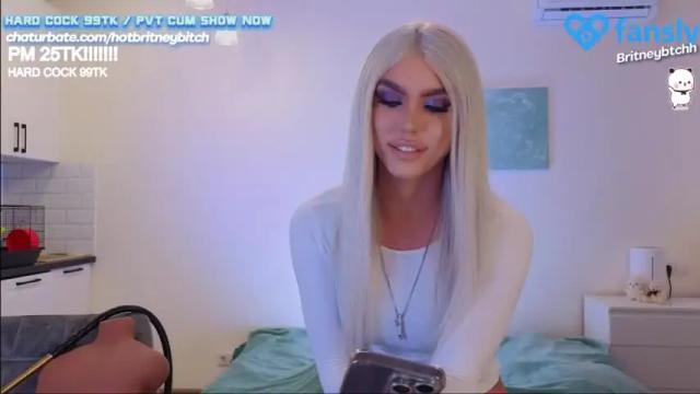 Image 2 of hotbritneybitch Stream on Chaturbate on 12 months ago