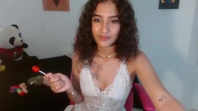 Image 4 of hotbunny2001 Stream on Chaturbate on 19 months ago