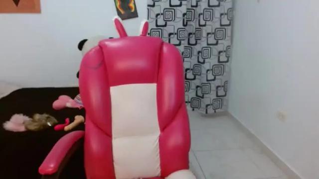Image 7 of hotbunny2001 Stream on Chaturbate on 19 months ago