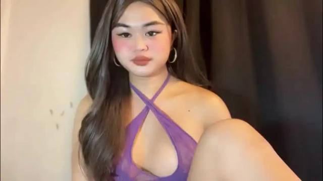 Image 4 of hotchic_aya Stream on Chaturbate on 2 months ago