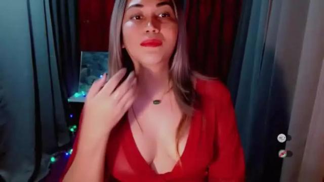 Image 3 of hotchilichickxxx Stream on Chaturbate on 14 months ago