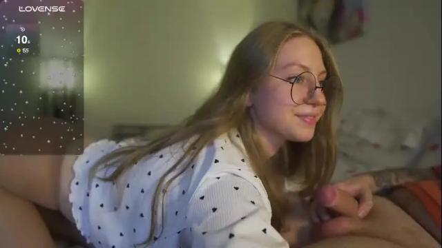 Image 6 of hotchillylovers Stream on Chaturbate on 18 days ago