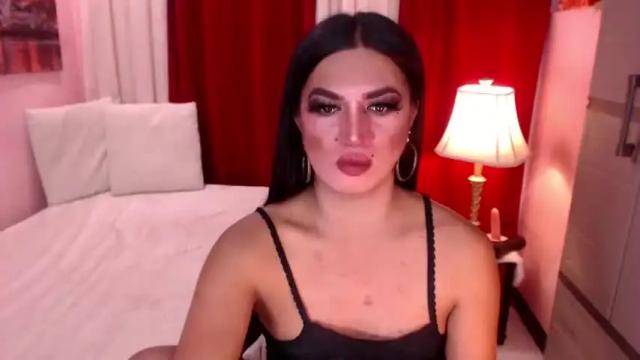 Image 6 of hotchococumashley Stream on Chaturbate on 18 months ago