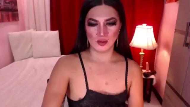 Image 7 of hotchococumashley Stream on Chaturbate on 18 months ago