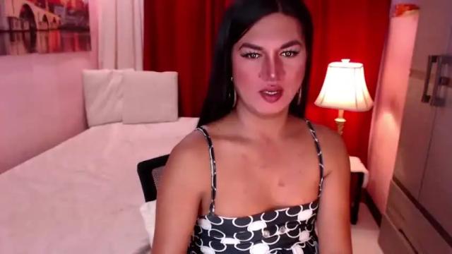 Image 6 of hotchococumashley Stream on Chaturbate on 18 months ago