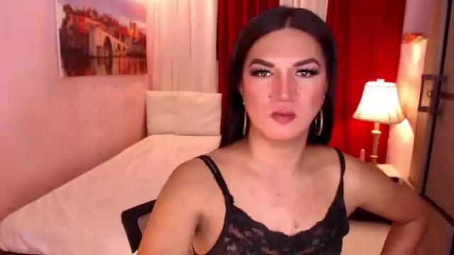 Image 12 of hotchococumashley Stream on Chaturbate on 17 months ago