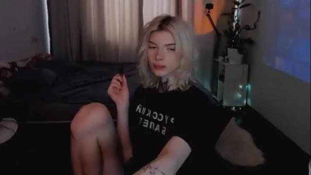 Image 7 of hotchubently Stream on Chaturbate on 1 month ago