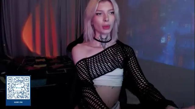 Image 7 of hotchubently Stream on Chaturbate on 2 months ago