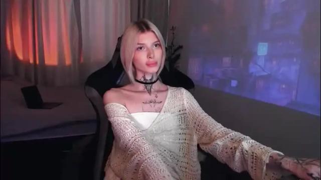 Image 4 of hotchubently Stream on Chaturbate on 1 month ago