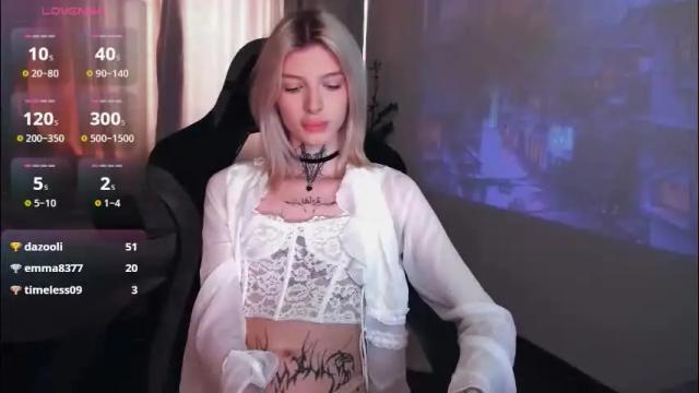Image 10 of hotchubently Stream on Chaturbate on 1 month ago