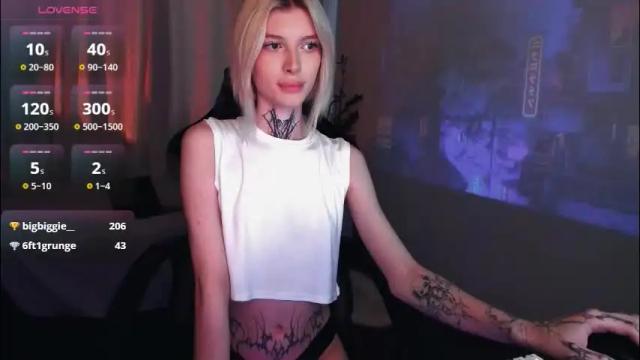 Image 6 of hotchubently Stream on Chaturbate on 1 month ago