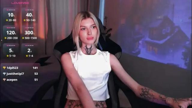 Image 6 of hotchubently Stream on Chaturbate on 1 month ago