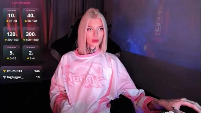 Image 8 of hotchubently Stream on Chaturbate on 1 month ago