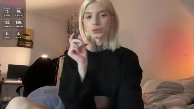Image 4 of hotchubently Stream on Chaturbate on 29 days ago