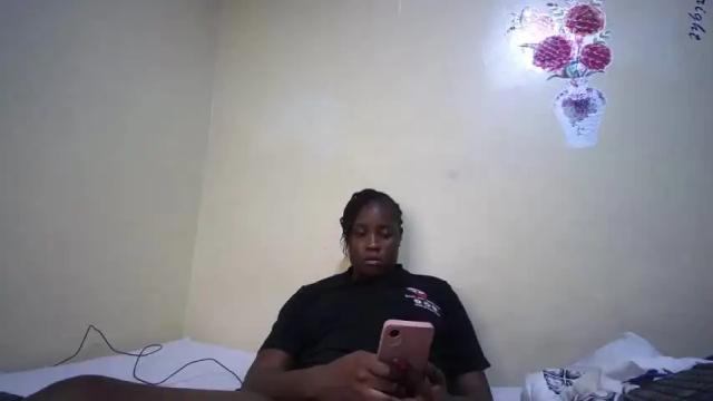 Image 2 of hotcoco_ Stream on Chaturbate on 19 months ago