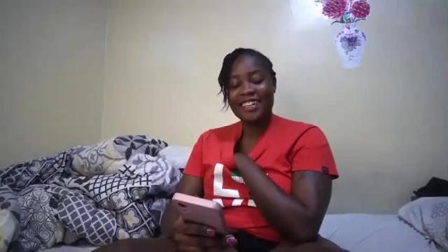 Image 11 of hotcoco_ Stream on Chaturbate on 19 months ago