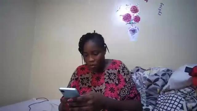 Image 11 of hotcoco_ Stream on Chaturbate on 19 months ago