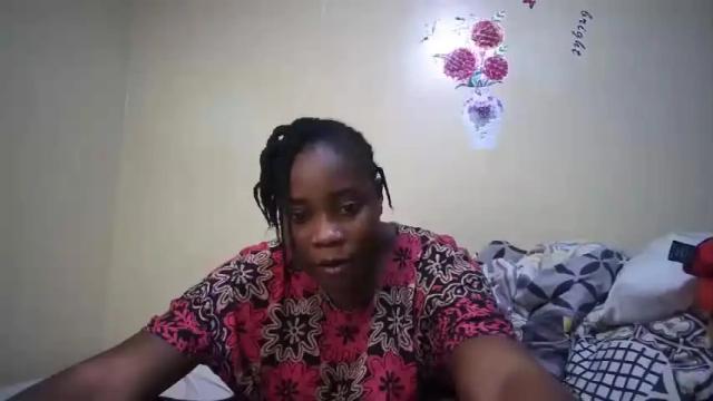 Image 12 of hotcoco_ Stream on Chaturbate on 19 months ago