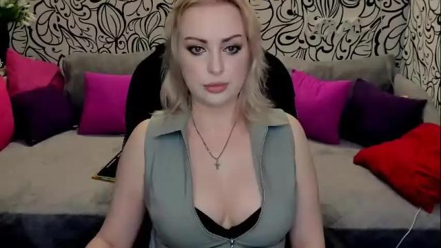 Image 7 of hotdreamhere Stream on Chaturbate on 1 month ago