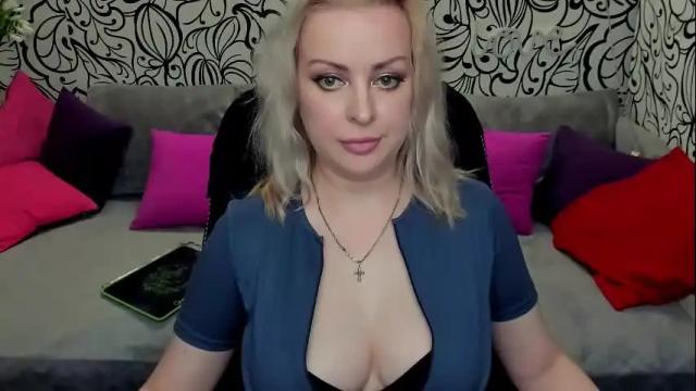 Image 2 of hotdreamhere Stream on Chaturbate on 4 days ago