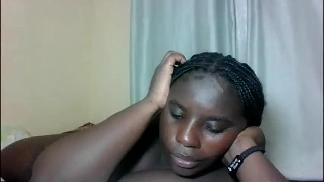 Image 8 of hotebbbyy Stream on Chaturbate on 2 months ago