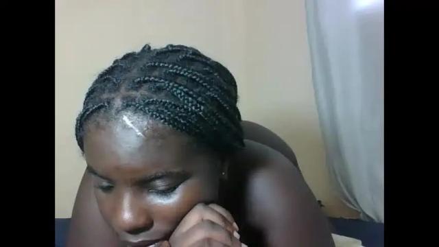 Image 3 of hotebbbyy Stream on Chaturbate on 1 month ago