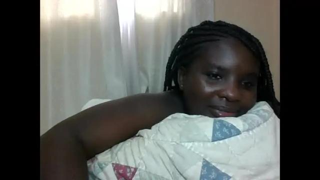 Image 2 of hotebbbyy Stream on Chaturbate on 26 days ago