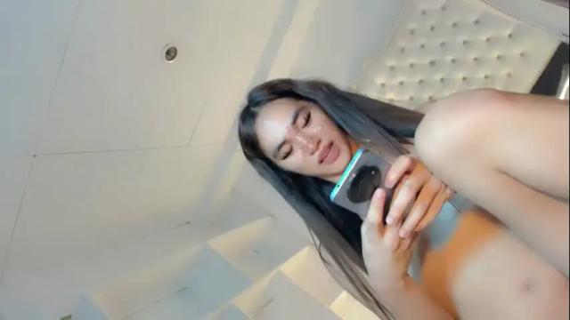 Image 7 of hotfalling_angel1 Stream on Chaturbate on 1 month ago