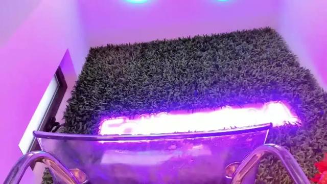 Image 2 of hotfallingdevil Stream on Chaturbate on 1 month ago