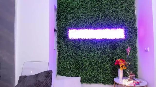 Image 3 of hotfallingdevil Stream on Chaturbate on 1 month ago