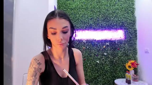 Image 4 of hotfallingdevil Stream on Chaturbate on 7 days ago