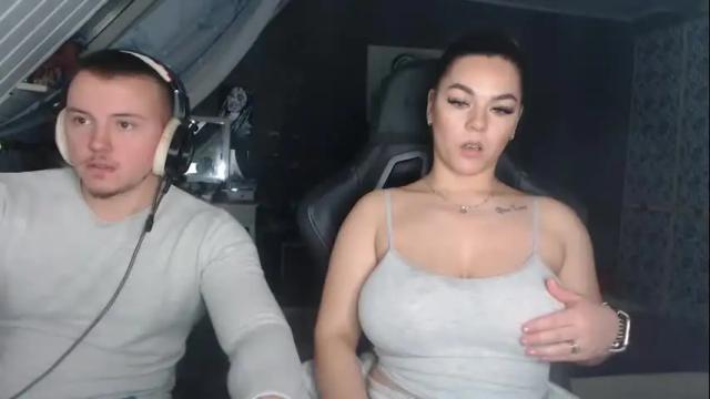 Image 12 of hotkellyandkevinn Stream on Chaturbate on 14 months ago