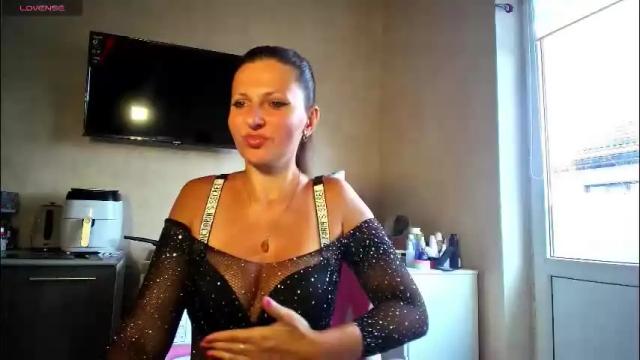 Thumbnail 2, hotkleoo's Stream at Chaturbate, 2 months ago