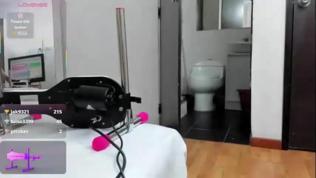 Image 2 of hotmature1 Stream on Chaturbate on 8 days ago