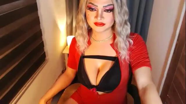 Image 7 of hotmistressmorgana Stream on Chaturbate on 14 days ago