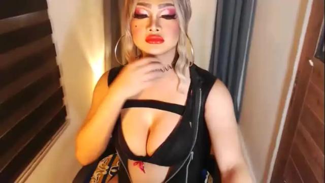 Image 6 of hotmistressmorgana Stream on Chaturbate on 4 days ago