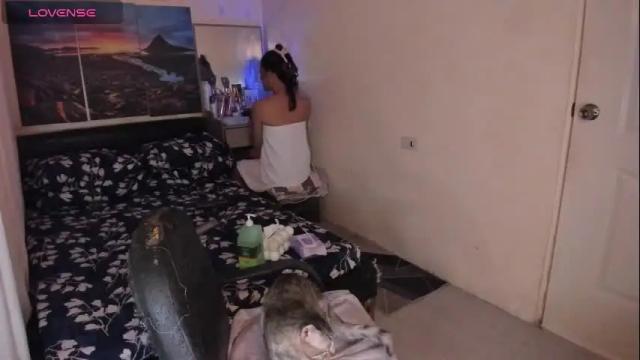 Image 6 of hotnasty_madisson Stream on Chaturbate on 2 months ago