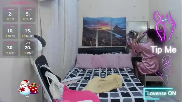 Image 2 of hotnasty_madisson Stream on Chaturbate on 13 days ago