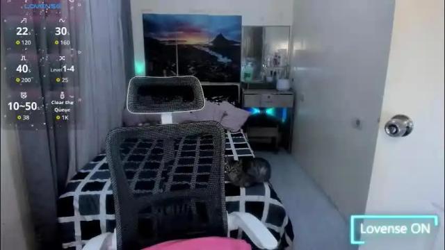 Image 4 of hotnasty_madisson Stream on Chaturbate on 1 month ago